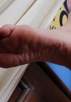 Alexa Amore teases with her sexy feet and plays with her labia, Alexa Amore (ale140) ATK Archives: Alexa Amore (Alexa Amore teases with her sexy feet and plays with her labia)