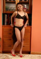 Joslin in exotic and hairy, Joslin (jos024) ATK Natural & Hairy: Joslin (Joslin in exotic and hairy)