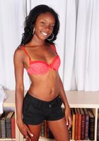 Ebony Leshay spreads her pussy, Leshay (les021) ATK Petites: Leshay (Ebony Leshay spreads her pussy)