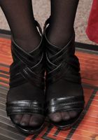 Lynn Pleasant in footfetish, Lynn Pleasant (lyn013) ATK Galleria: Lynn Pleasant (Lynn Pleasant in footfetish)