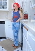 Marie in mature and hairy, Marie (mar318) ATK Natural & Hairy: Marie (Marie in mature and hairy)
