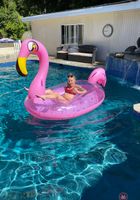 Paris White Pool Fun, Paris White (par028) ATK Petites: Paris White (Paris White Pool Fun)