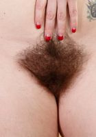 Hairy Simone gets wild, Simone Delilah (sim034) ATK Natural & Hairy: Simone Delilah (Hairy Simone gets wild)